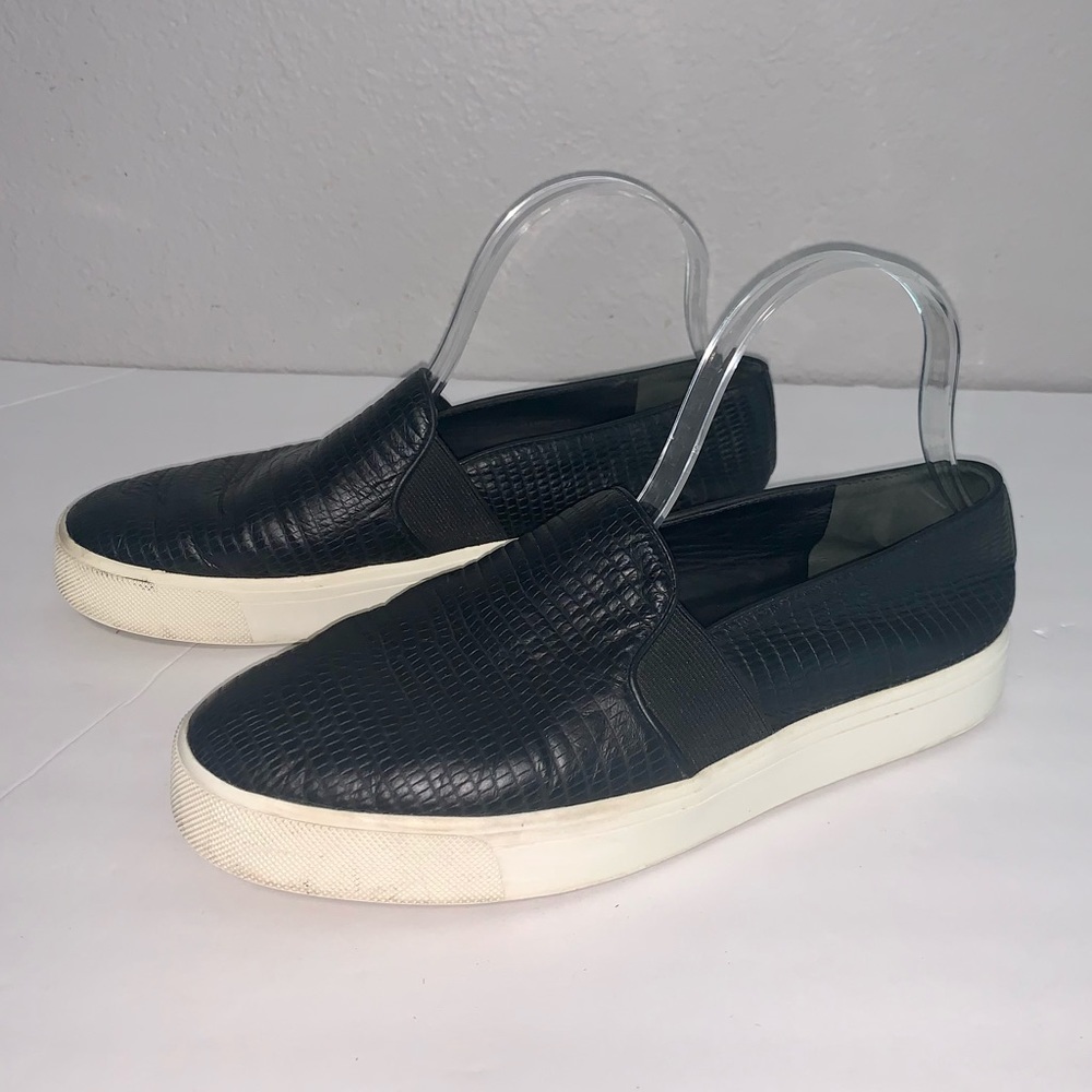 Vince Blair 5 Black Slip On Flats